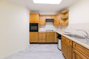 KITCHEN- click for photo gallery